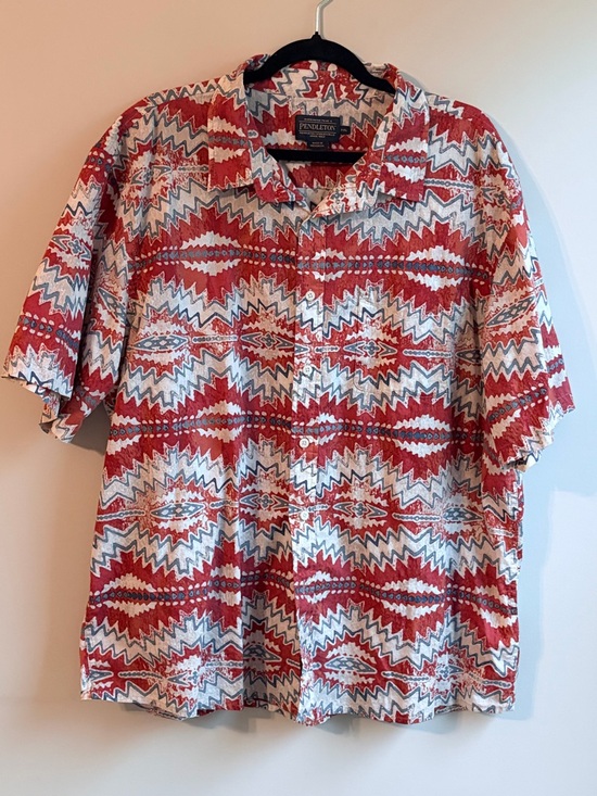 Pendleton Other - Pendleton Red and White Geometric Short-Sleeve Button-Up Shirt